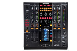 Pioneer-DJM2000